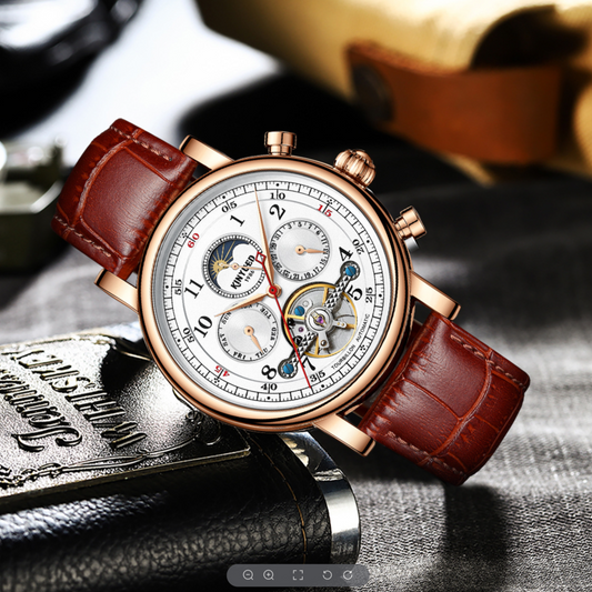Luxe Classic Watch